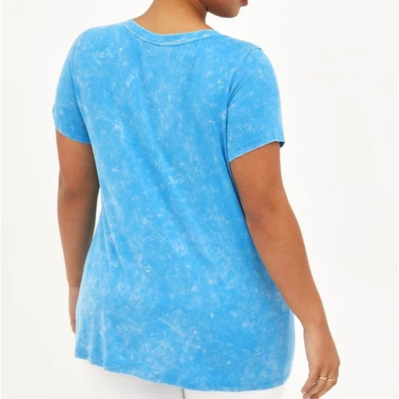 ❤️NWT VINTAGE TORRID TEE - ATOMIC BLUE - SUPERSOFT - SHORT SLEEVE TOP - SLIM FIT - Picture 2 of 10